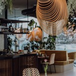 Gourmetrestaurant Ess:enz mit Design-Leuchte, Puradies Leogang