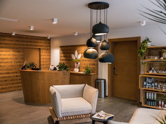 Empfangsbereich für Wellnessbehandlungen im Heaven Spa – Naturresort Puradies, Leogang, Salzburger Land Empfangsbereich für Wellnessbehandlungen im Heaven Spa, Puradies Leogang