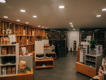 Greisslerei (Hotelshop) mit regionalen Produkten, Puradies Leogang