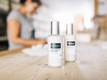 Alpienne Körperpflegeprodukte für den Heaven Spa – Naturresort Puradies, Leogang, Salzburger Land Alpienne Körpermilch für den Heaven Spa, Puradies Leogang